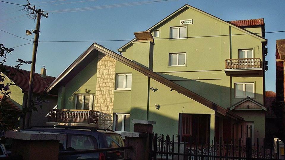 Golden Danube Bed & Breakfast Veliko Gradiste Luaran gambar